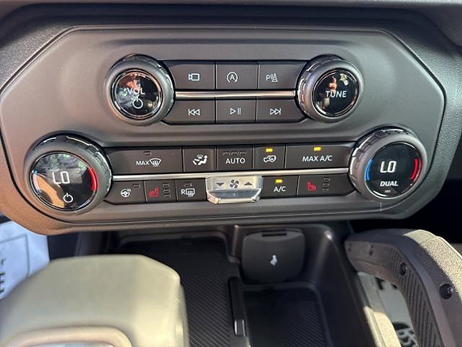 2025 Ford Bronco 4-Door Outer Banks - Photo 19