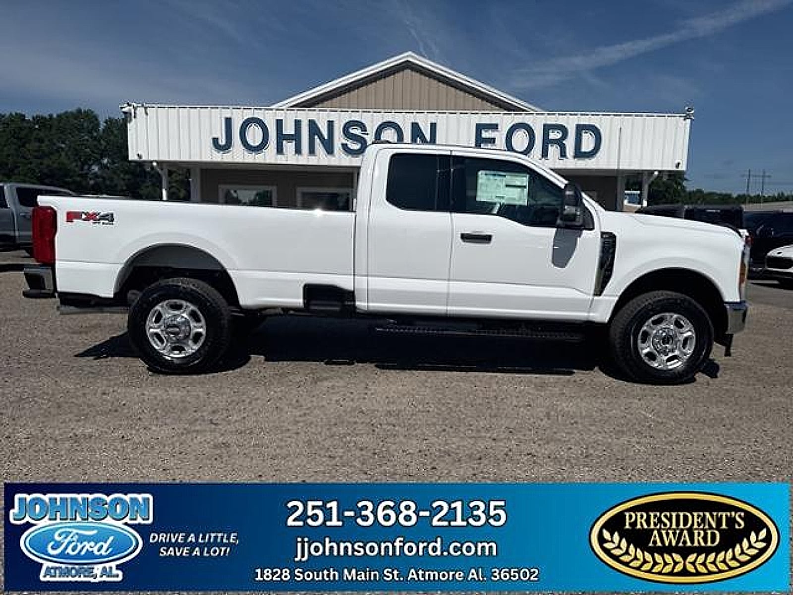 2025 Ford F-350 Super Duty XLT's photo