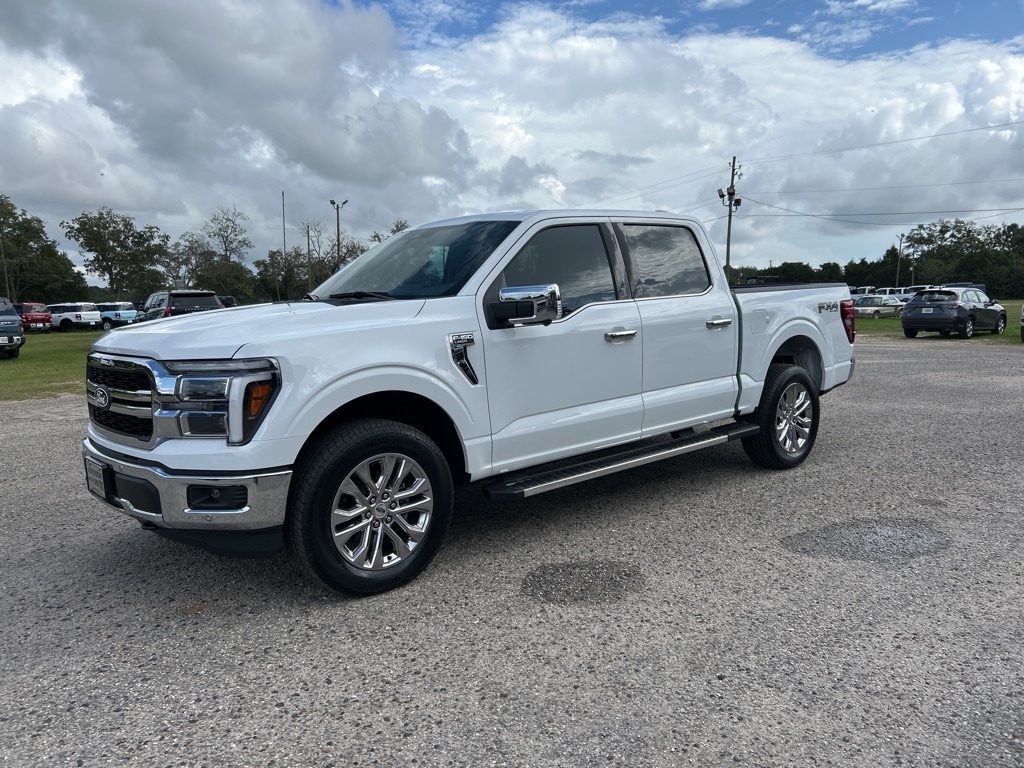 New 2025 Ford F-150 Lariat Truck