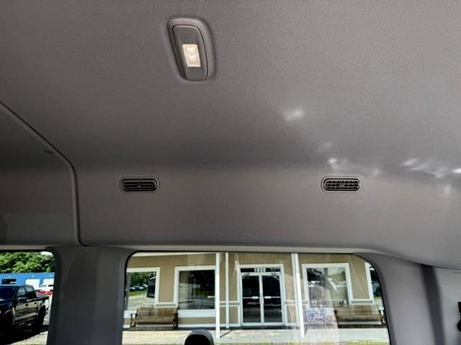 2024 Ford Transit Passenger Van XL - Photo 12