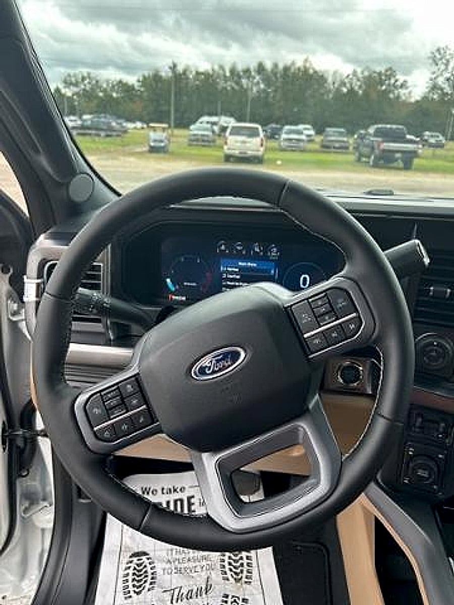 2025 Ford F-350 Super Duty Lariat - Photo 21