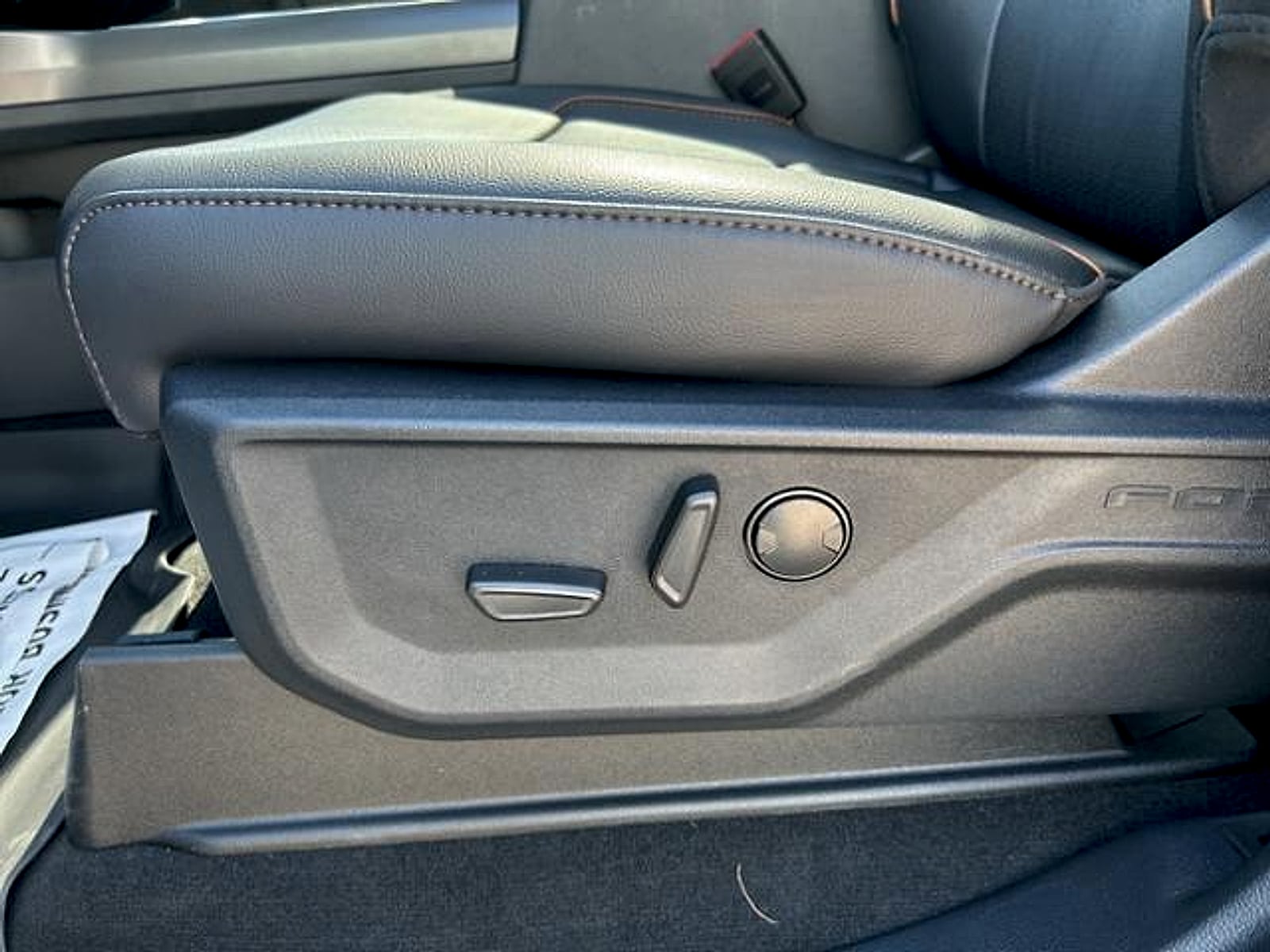 2025 Ford F-350 Super Duty Lariat - Photo 14