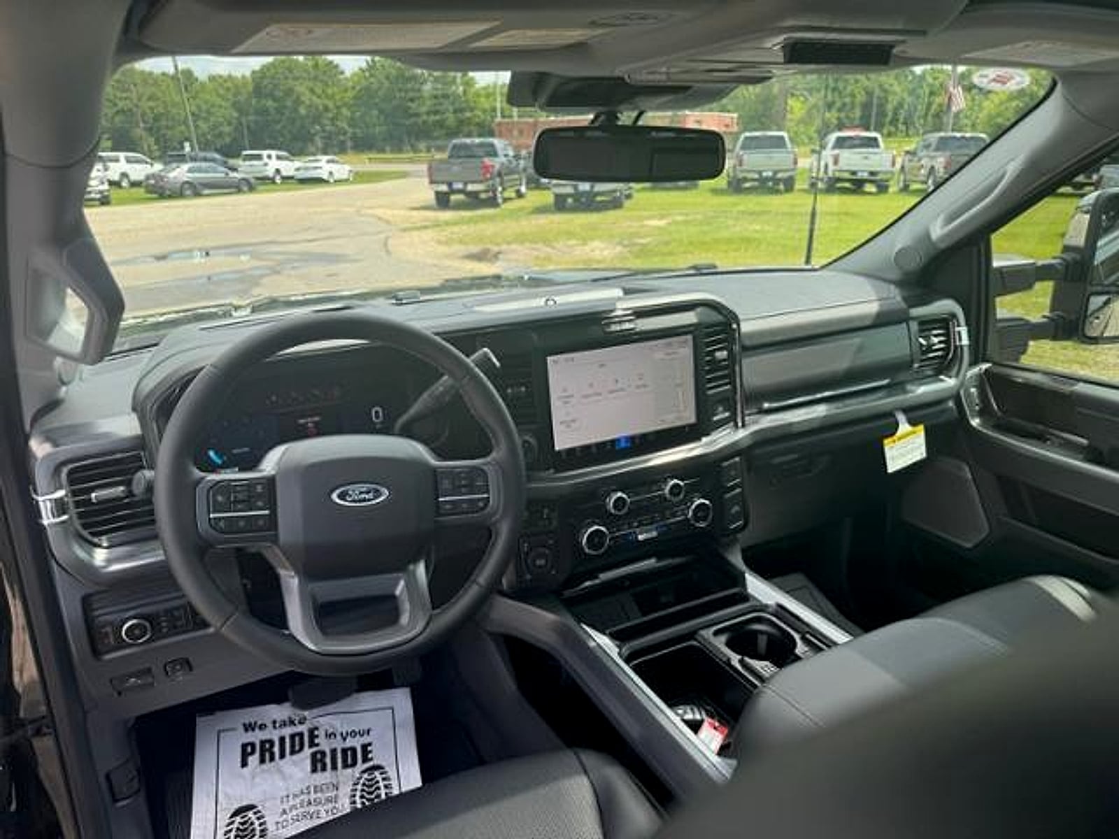 2025 Ford F-350 Super Duty Lariat - Photo 16