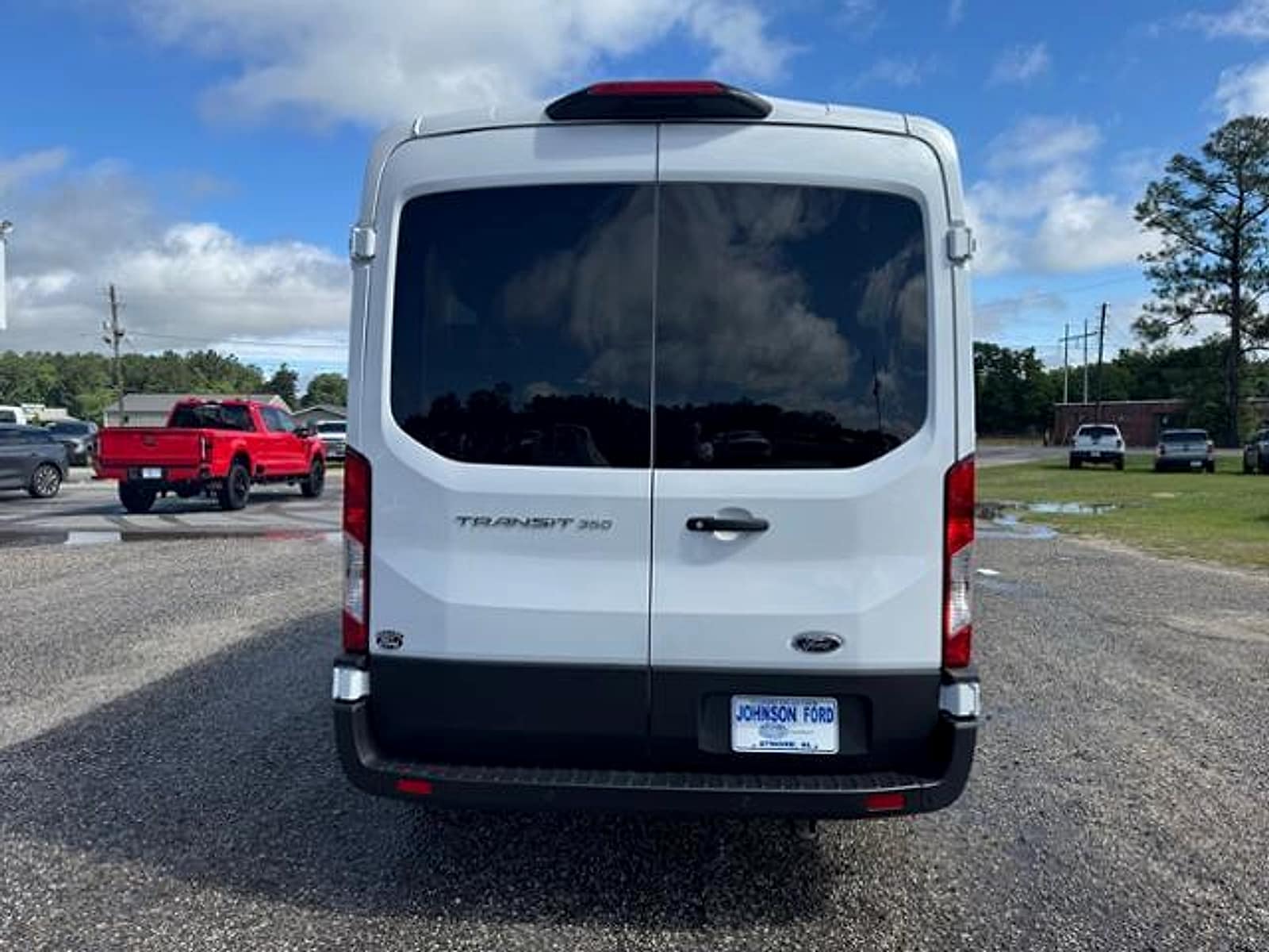 2024 Ford Transit Passenger Van XL - Photo 6