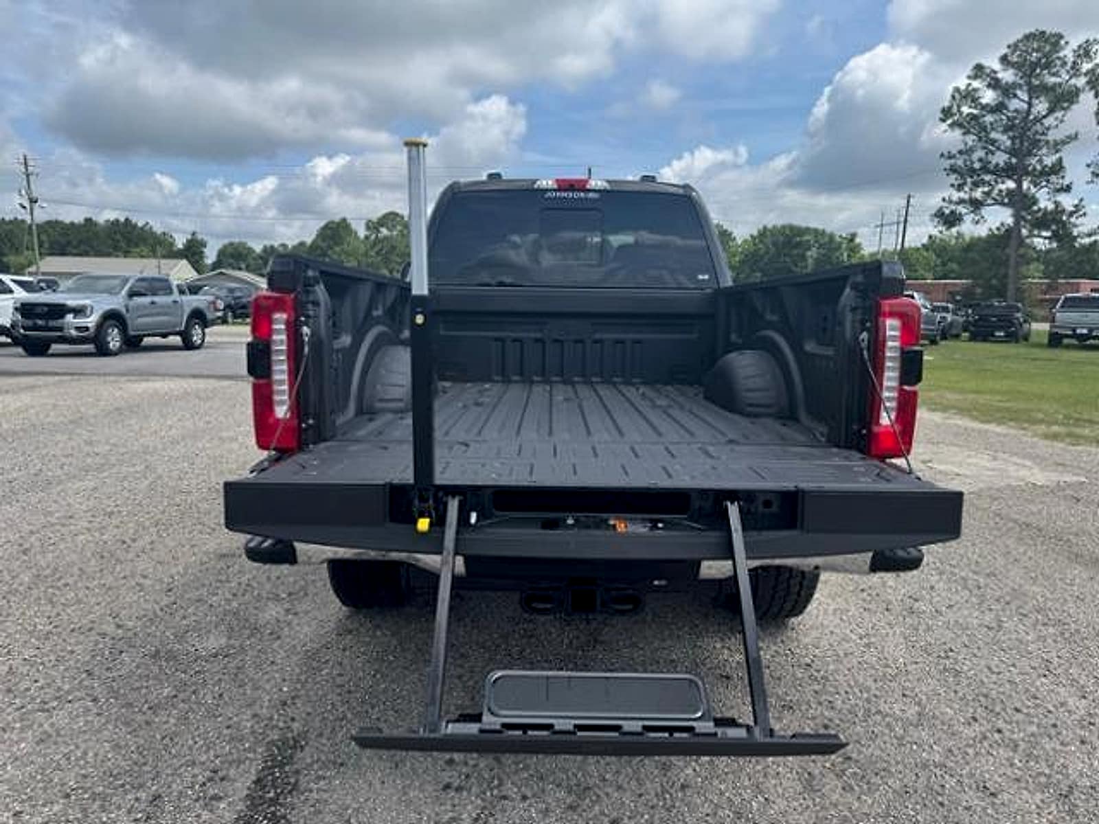 2025 Ford F-350 Super Duty Lariat - Photo 7