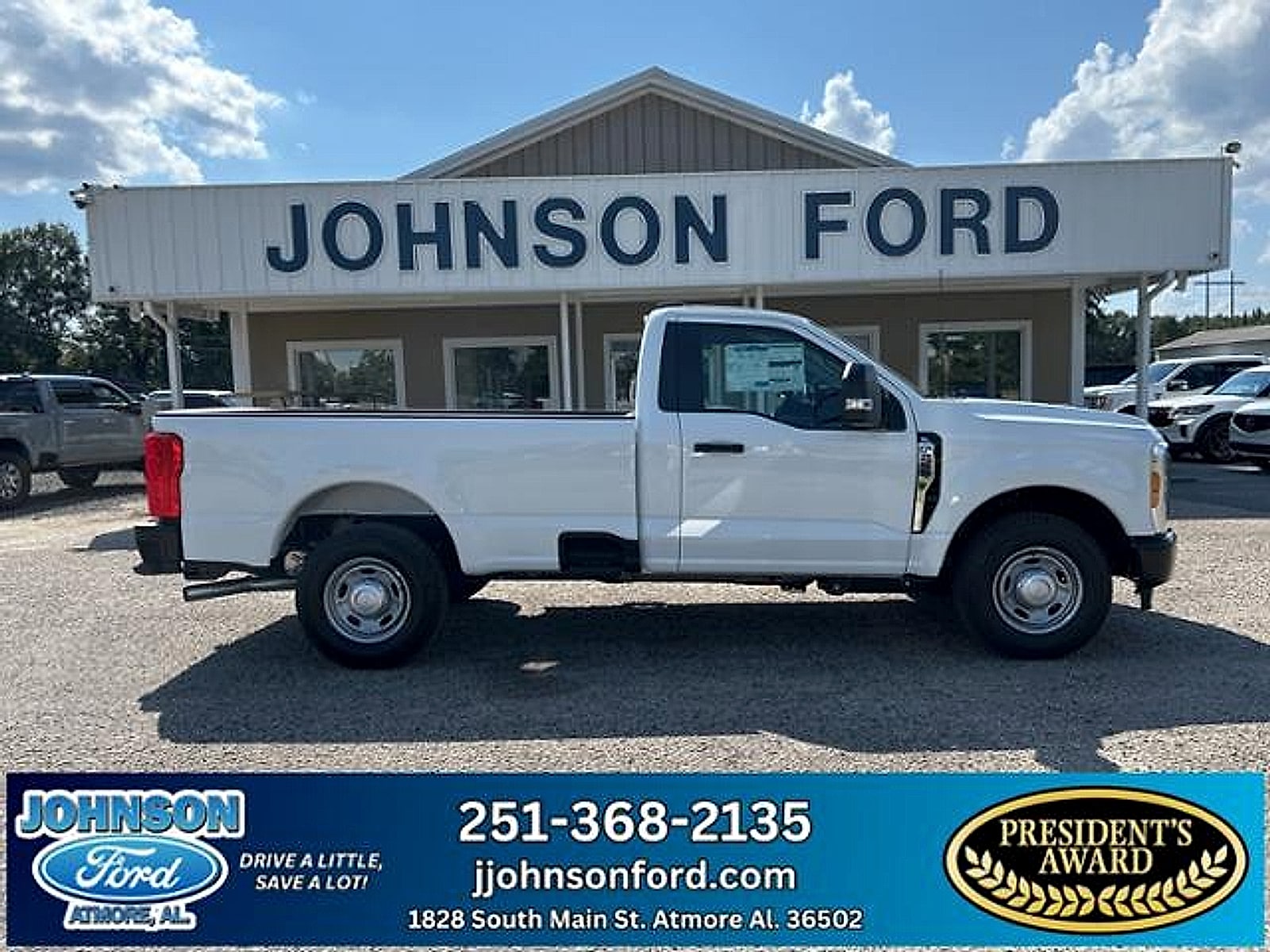 2025 Ford F-350 Super Duty Chassis Cab XL's photo