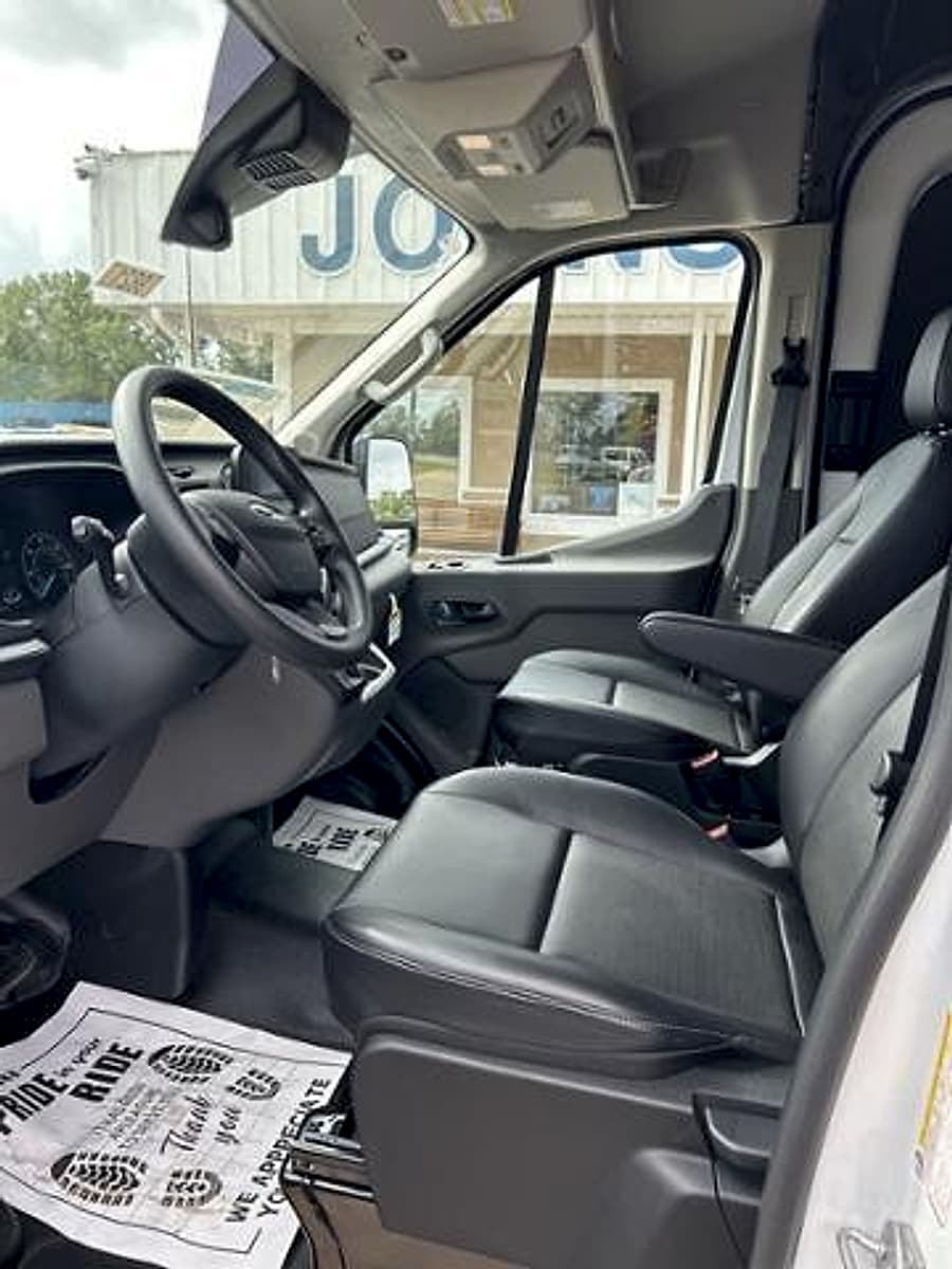 2025 Ford Transit Van Base - Photo 13