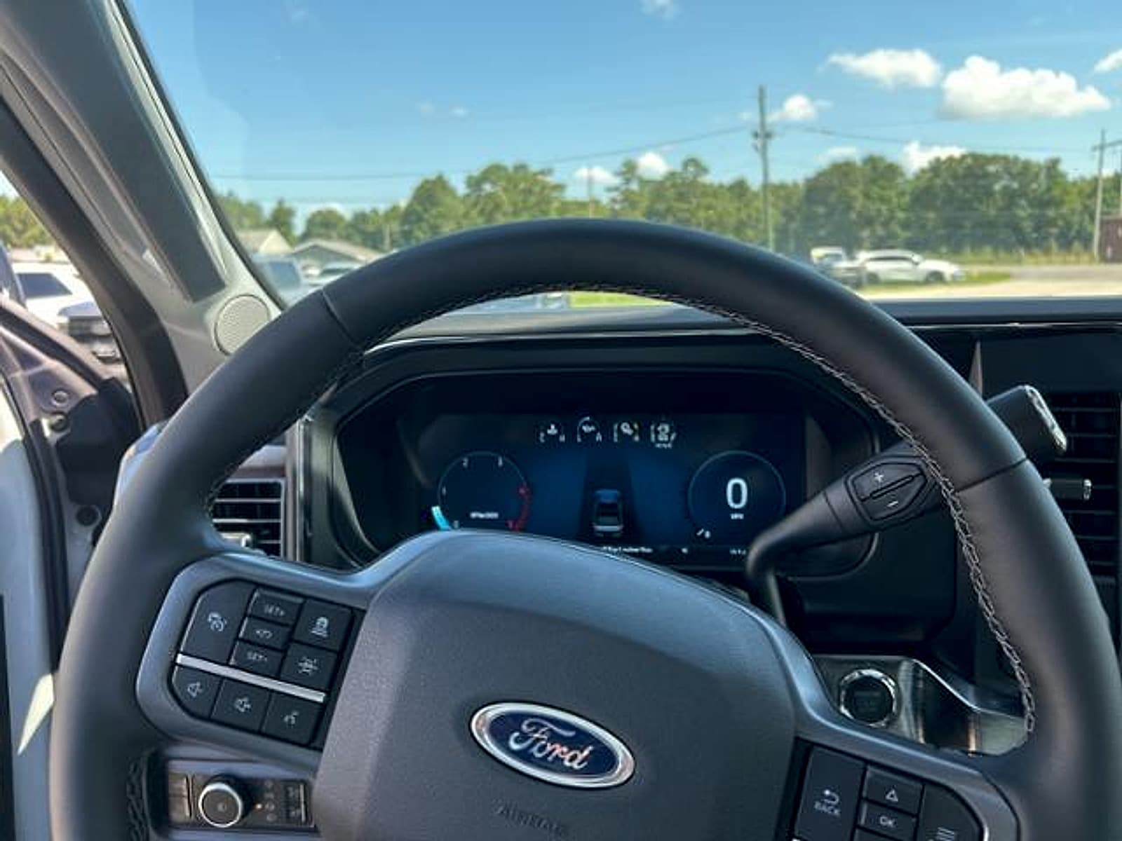 2025 Ford F-350 Super Duty Lariat - Photo 15