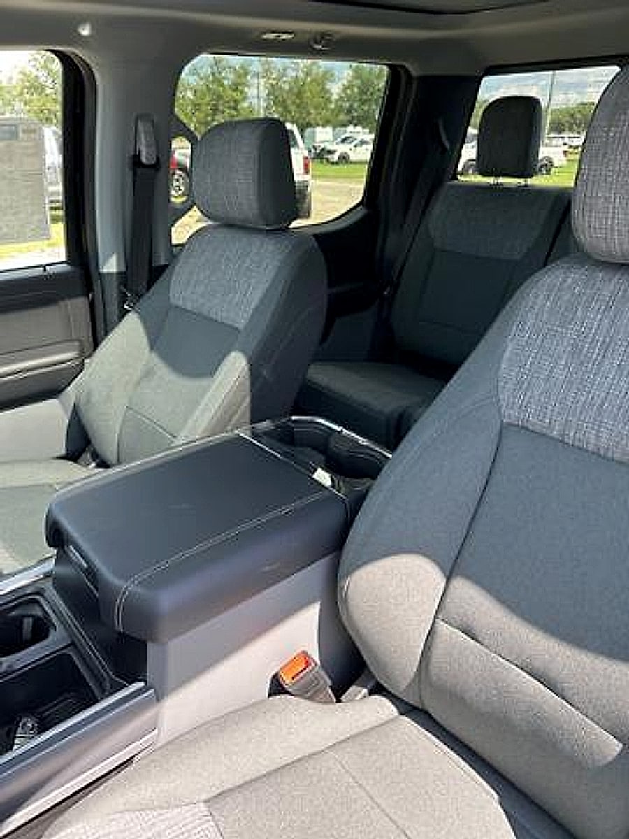 2025 Ford F-250 Super Duty XLT - Photo 18
