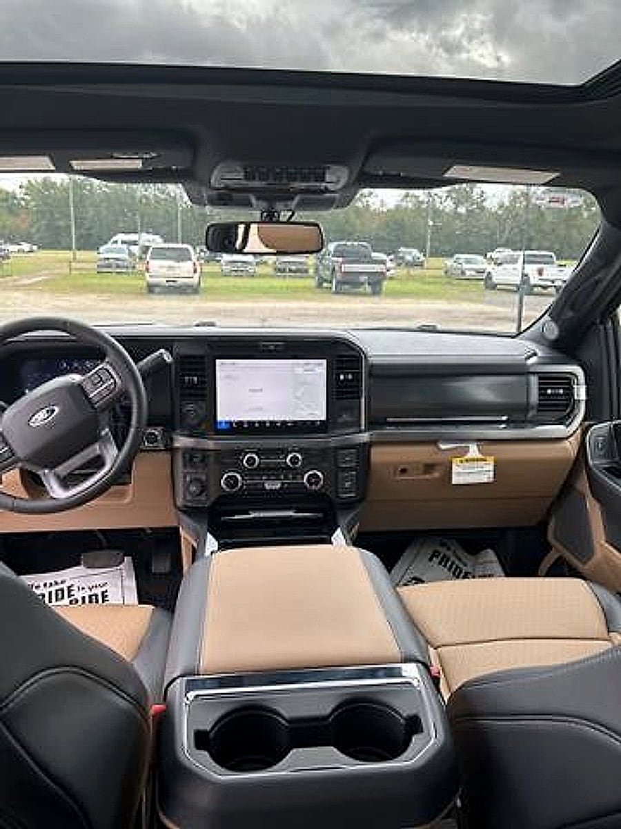 2025 Ford F-350 Super Duty Lariat - Photo 34