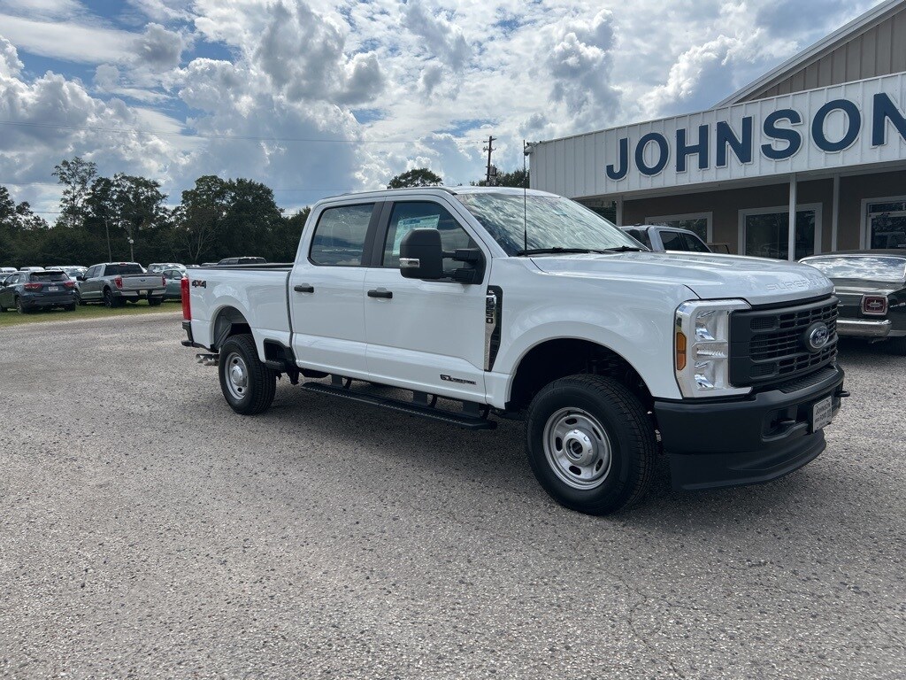 2025 Ford F-250 XL photo 2