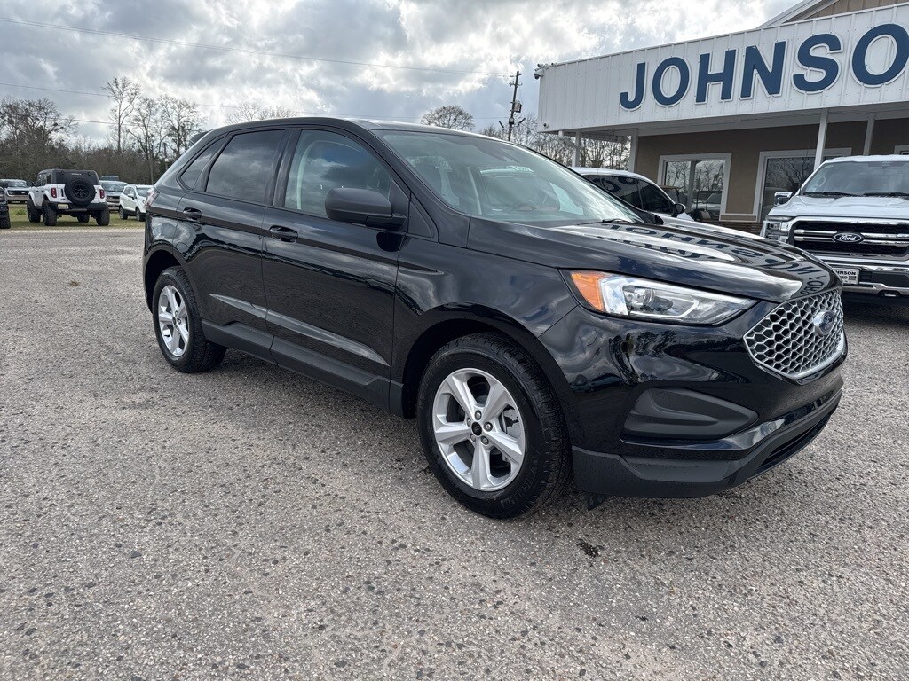 2024 Ford Edge SE photo 2