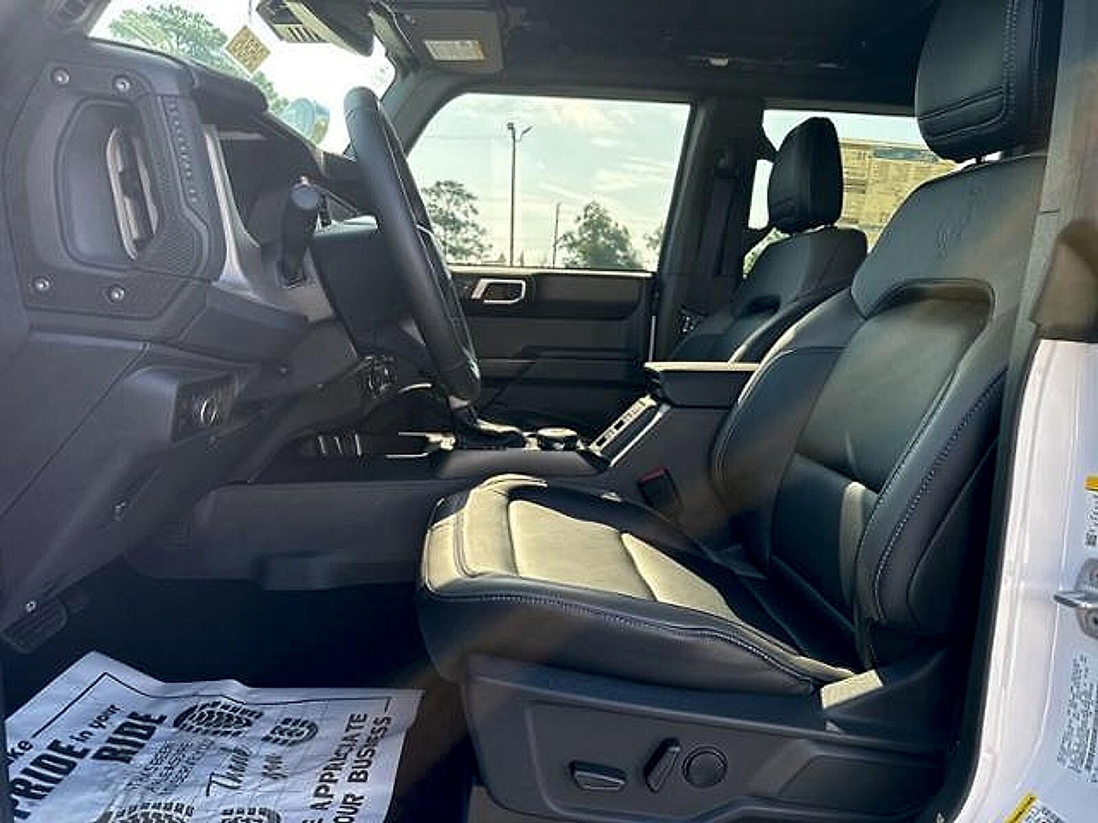2025 Ford Bronco 4-Door Outer Banks - Photo 10
