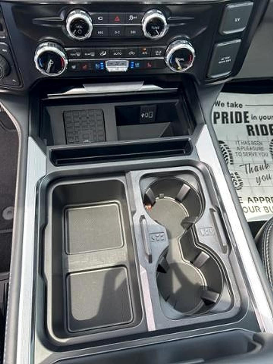2025 Ford F-250 Super Duty Platinum - Photo 27