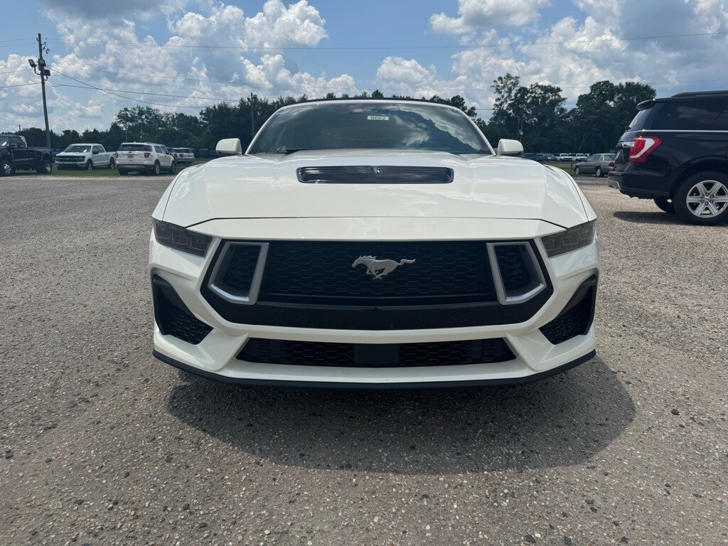 2025 Ford Mustang GT Premium Convertible photo 3