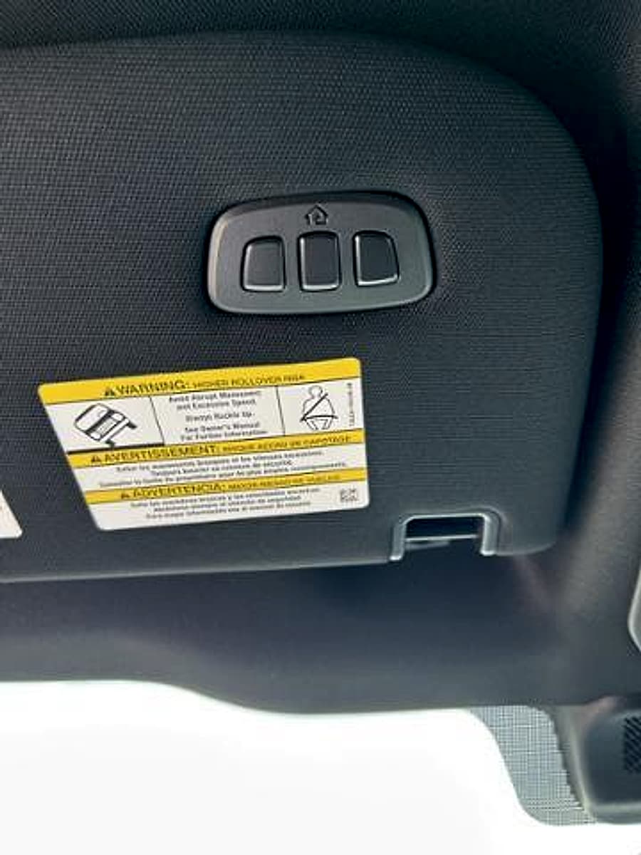 2025 Ford F-250 Super Duty Platinum - Photo 24