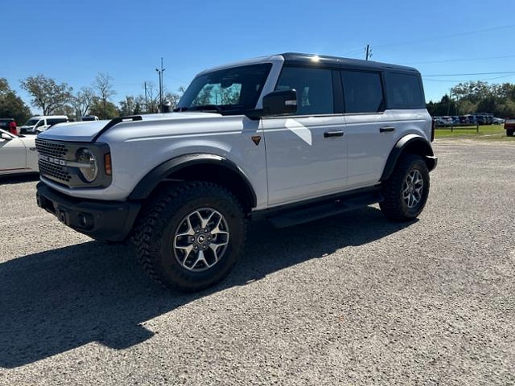 New 2025 Ford Bronco Badlands SUV