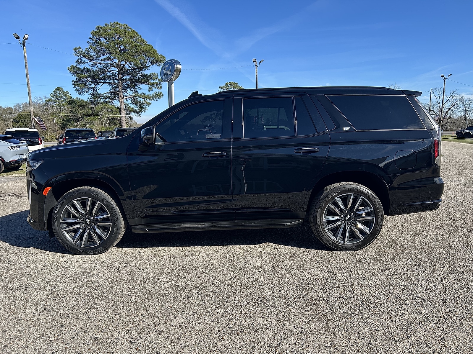 2023 Cadillac Escalade Sport Platinum's photo