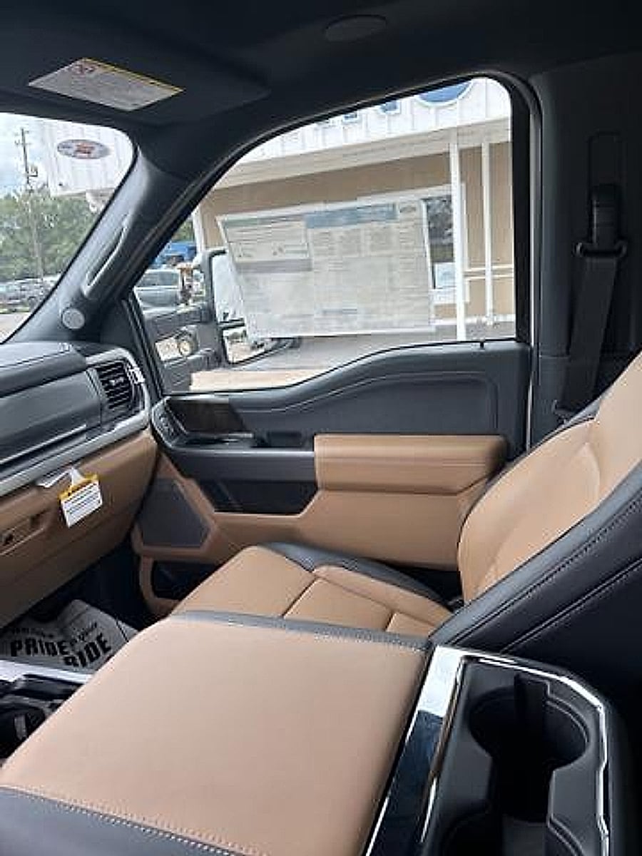 2025 Ford F-350 Super Duty Lariat - Photo 19