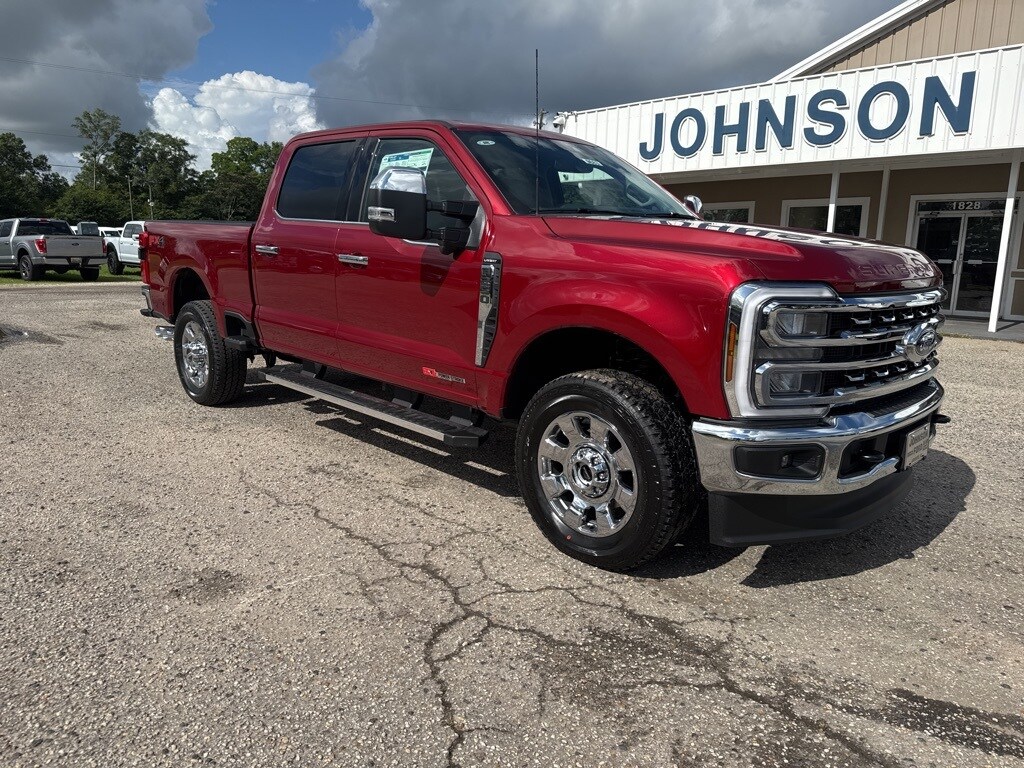 2025 Ford F-250 photo 2