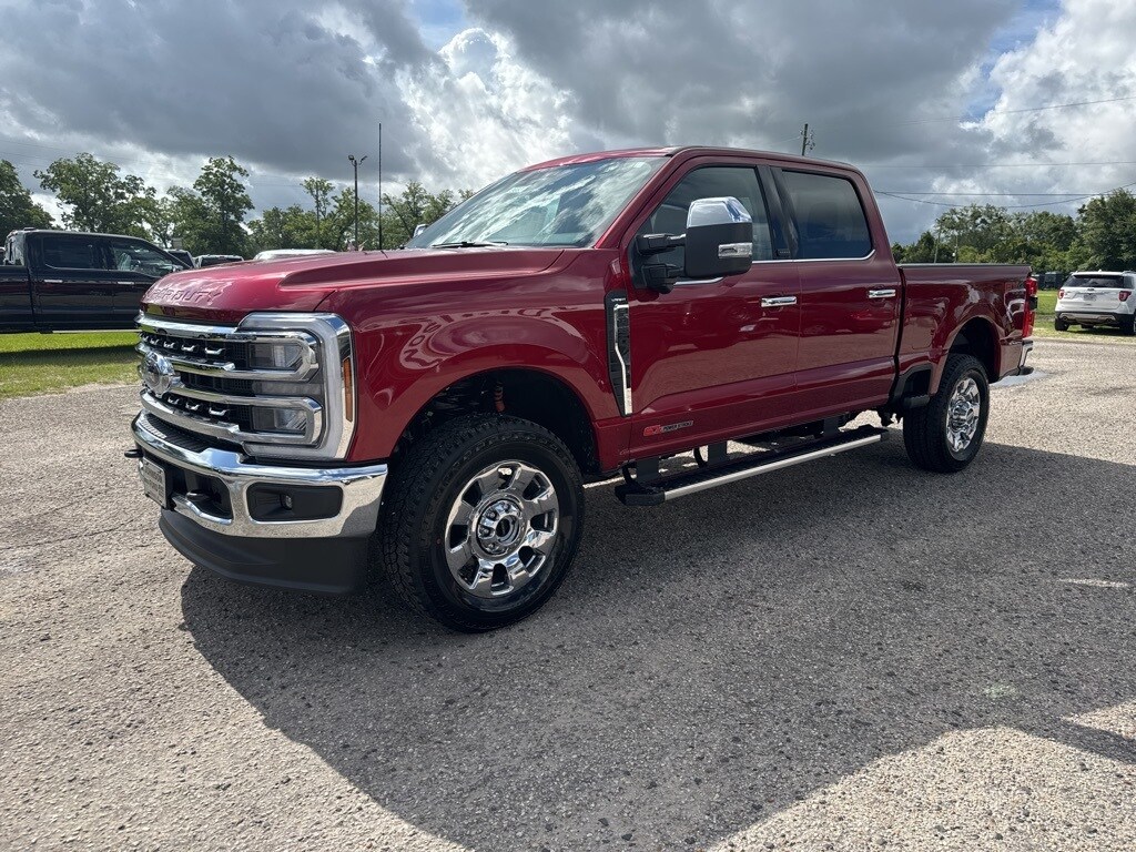 2025 Ford F-250 photo 4