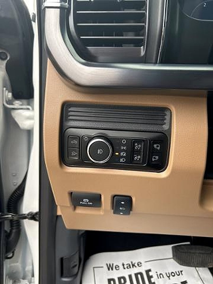2025 Ford F-350 Super Duty Lariat - Photo 20