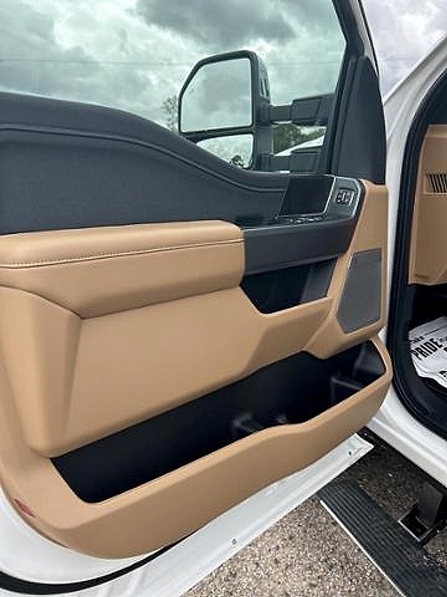2025 Ford F-350 Super Duty Lariat - Photo 15
