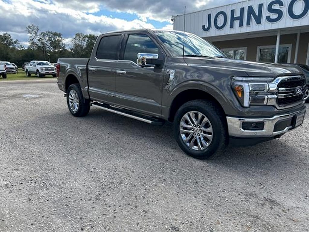 New 2025 Ford F-150 Lariat Truck