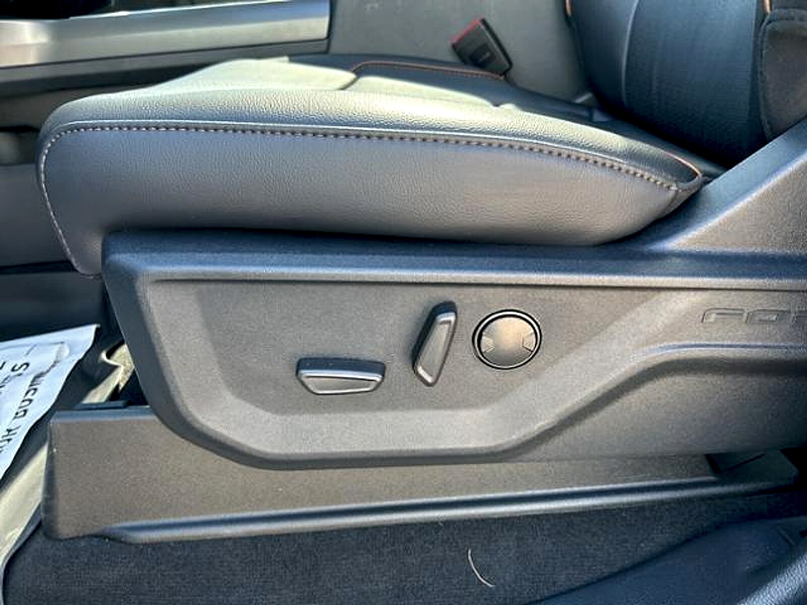 2025 Ford F-350 Super Duty Lariat - Photo 15