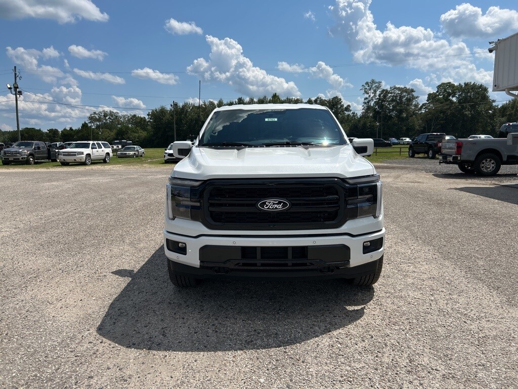 2025 Ford F-150 Lariat photo 2