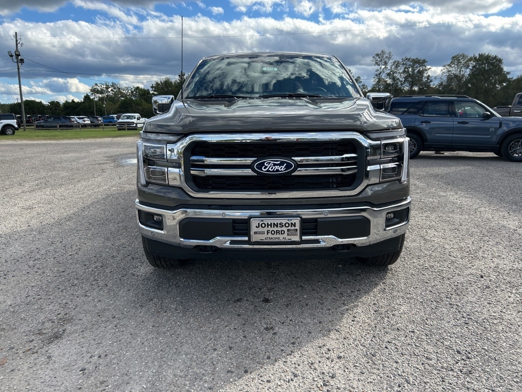 New 2025 Ford F-150 Lariat Truck