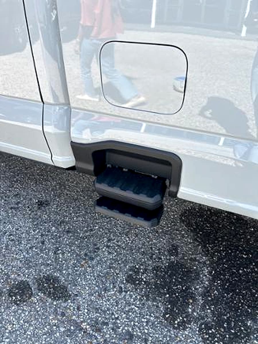 2025 Ford F-350 Super Duty Lariat - Photo 8