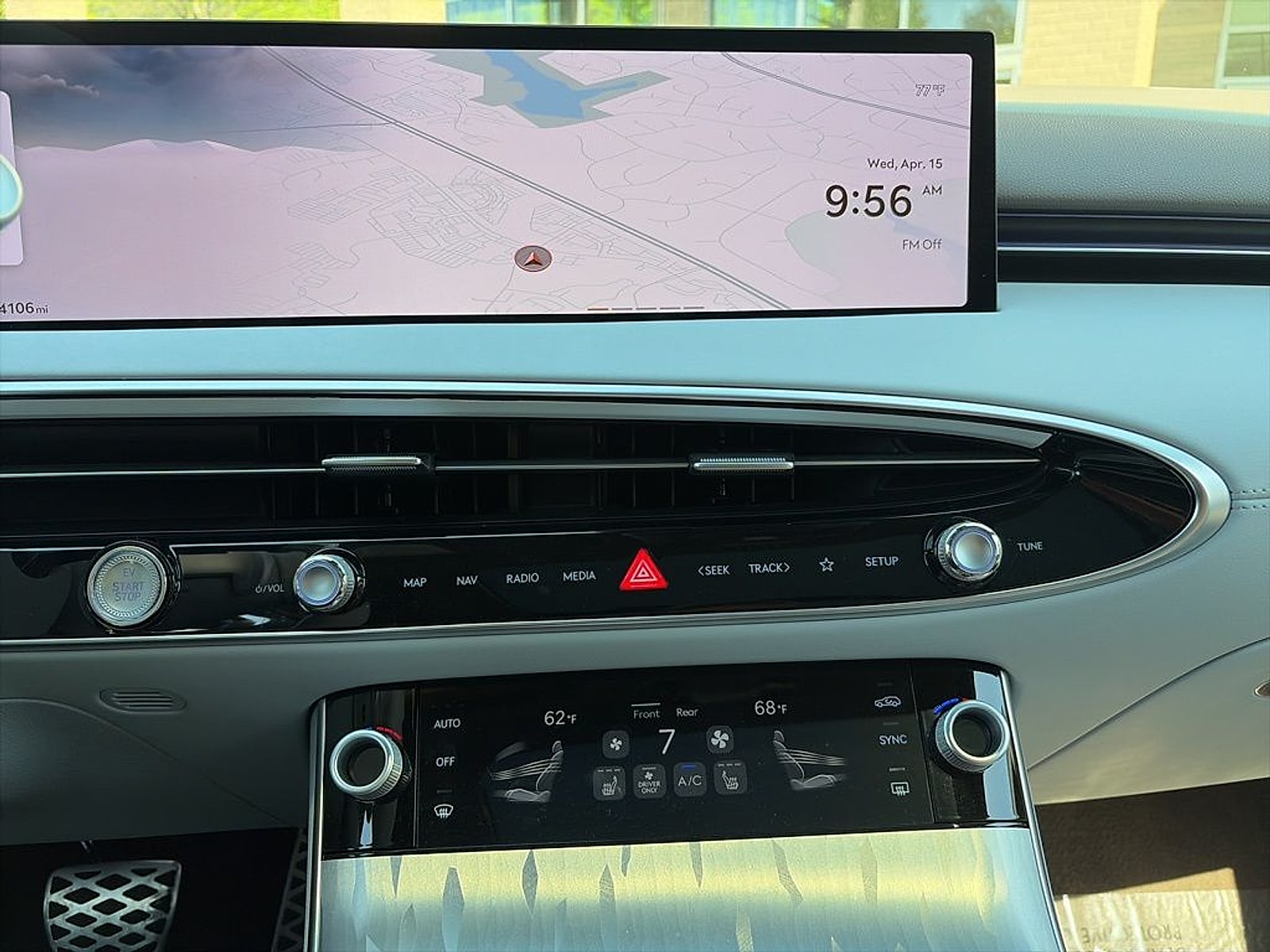 2026 GENESIS GV70 Base - Photo 8