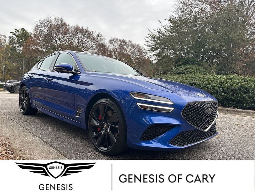 2023 GENESIS G70 Standard's photo