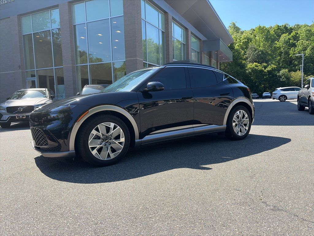 2024 Genesis GV60 GV60 Standard's photo