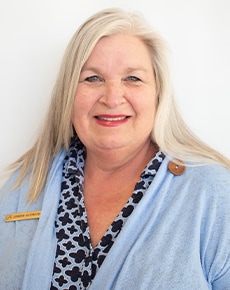 Staff member Barbara Paul from 6211c2d70003