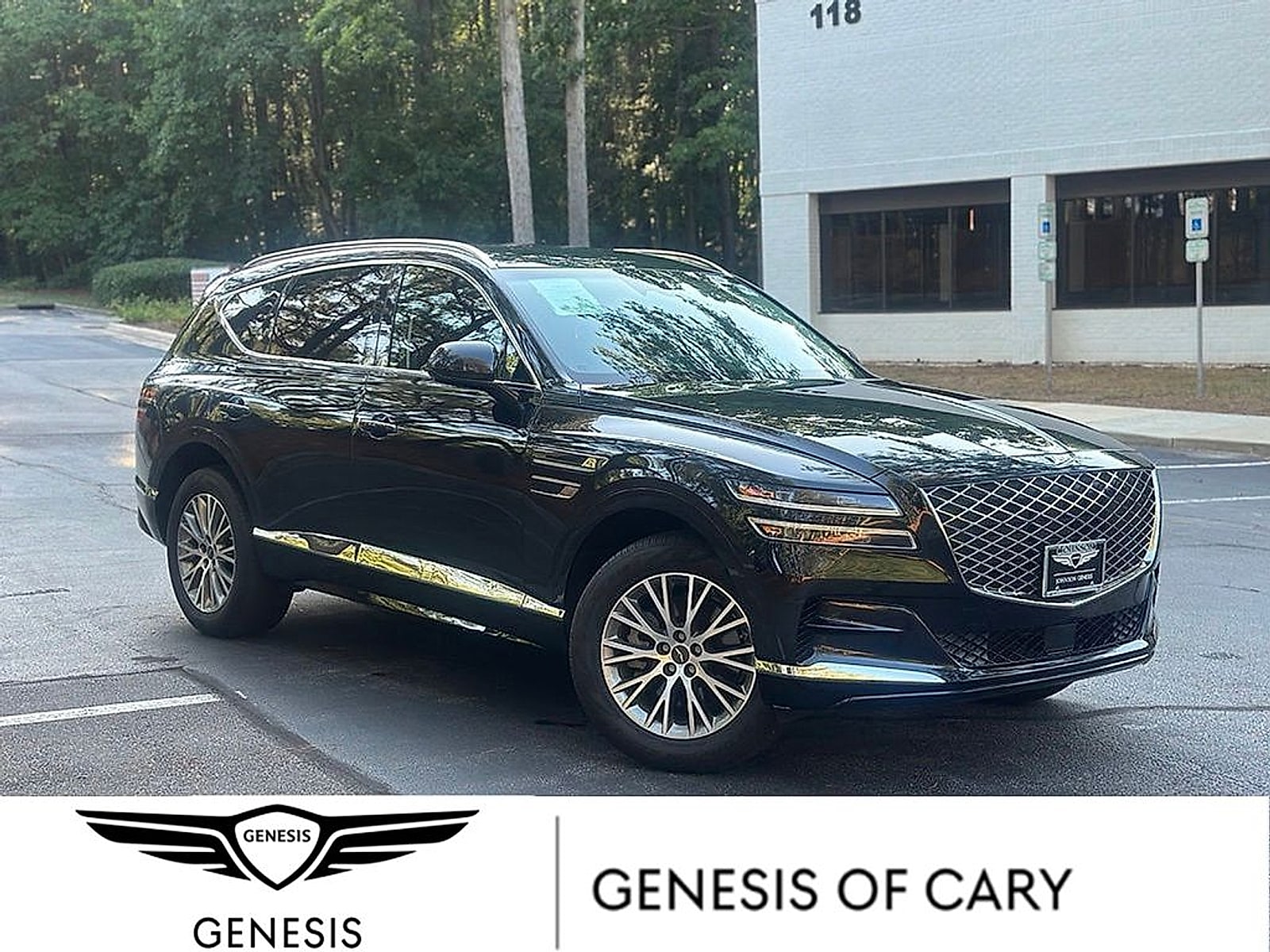 2024 Genesis GV80 2.5T Standard AWD's photo