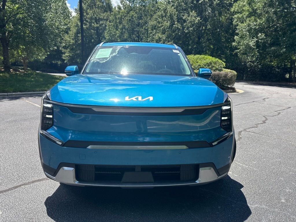 Used 2024 Kia EV9 Wind SUV