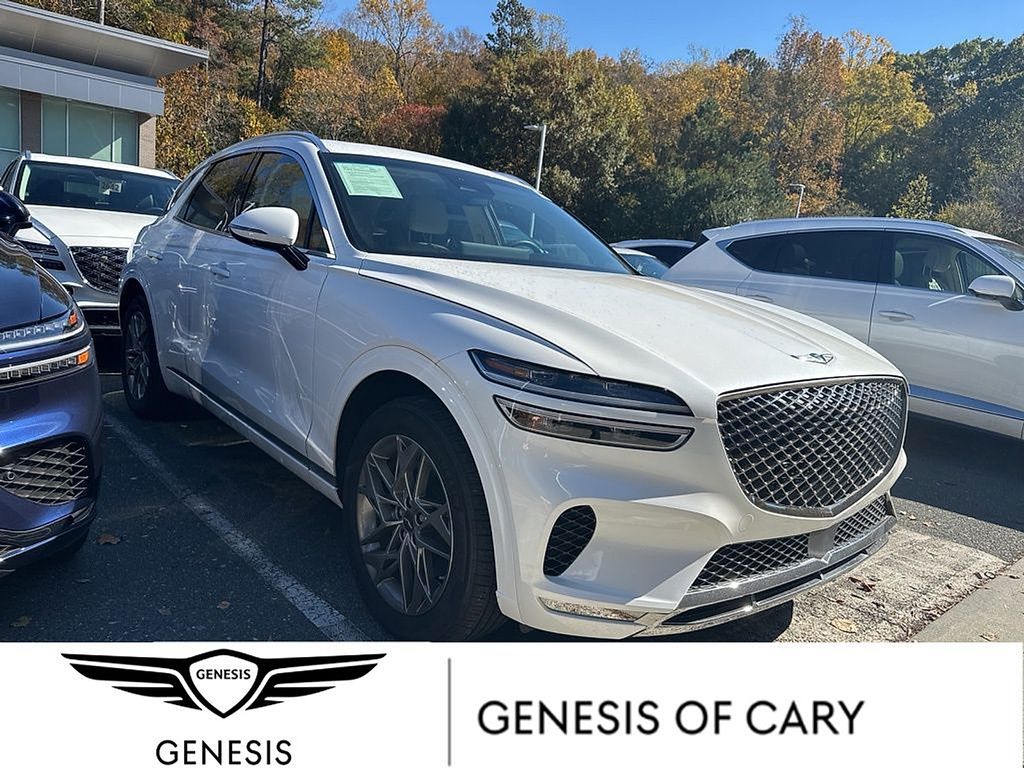 2022 GENESIS GV70 Standard's photo