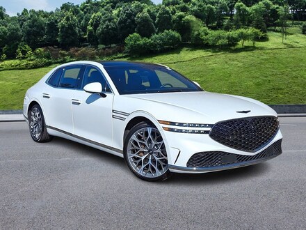 2025 Genesis G90 3.5T e-SC Sedan