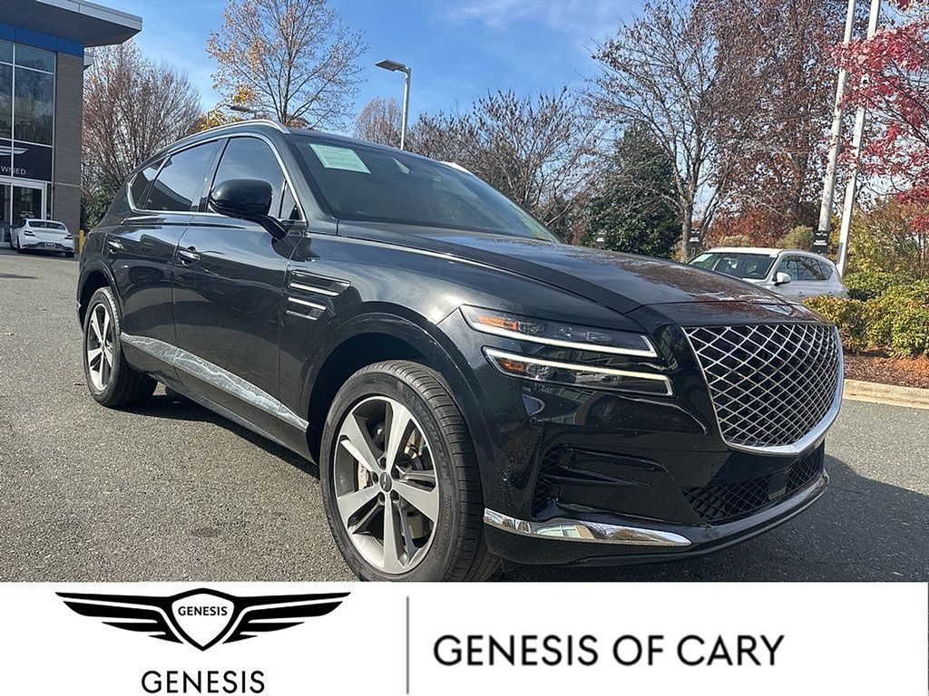 2023 GENESIS GV80 Standard's photo