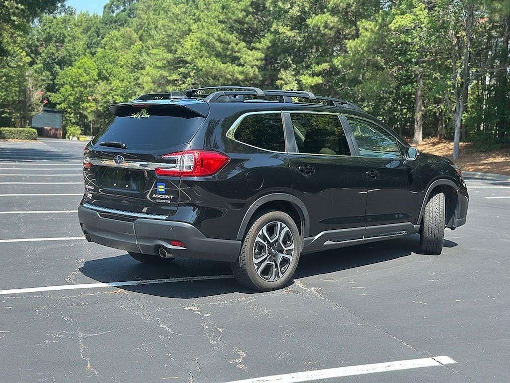 Used 2023 Subaru Ascent Limited SUV