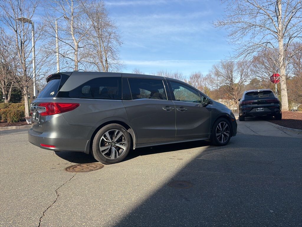 Used 2019 Honda Odyssey Elite Minivan/Van