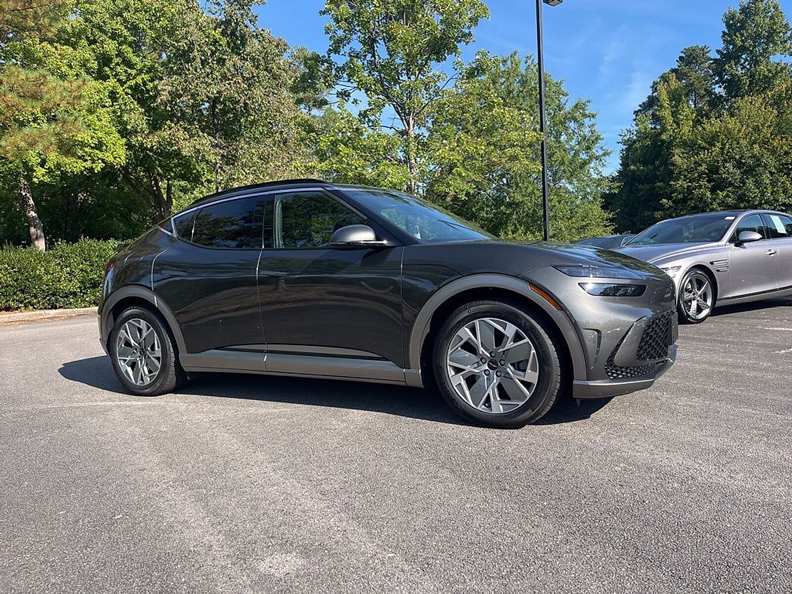 2025 Genesis GV60 RWD photo 3