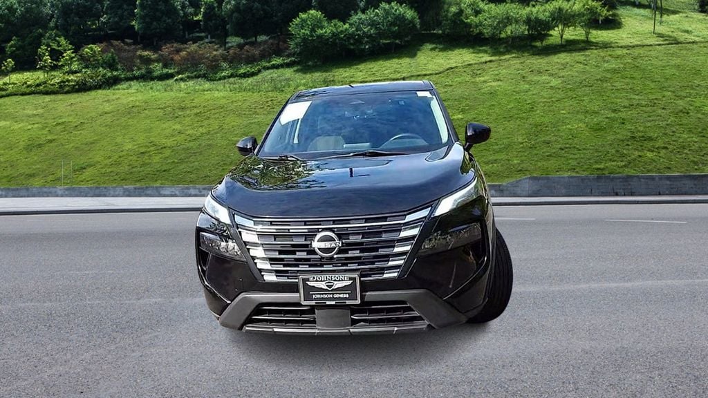 Used 2024 Nissan Rogue SV SUV