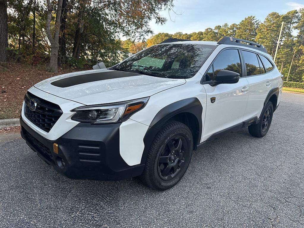 2022 Subaru Outback Wilderness photo 2