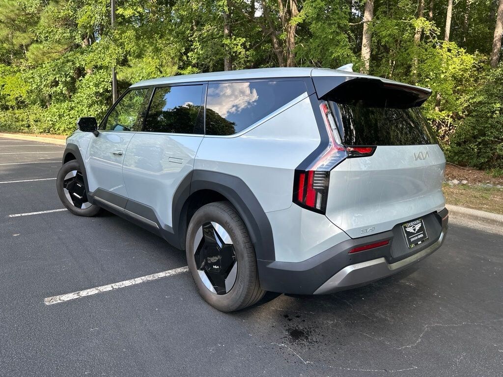 Used 2024 Kia EV9 Light Long Range SUV