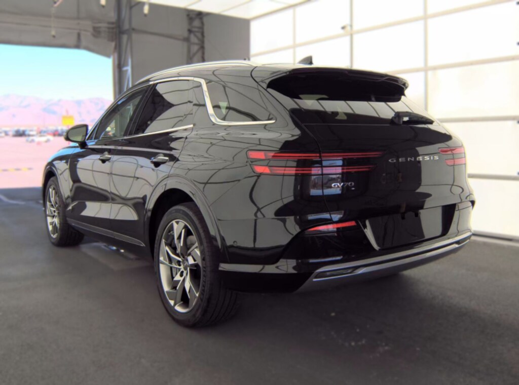Used 2025 Genesis Electrified GV70 Advanced SUV