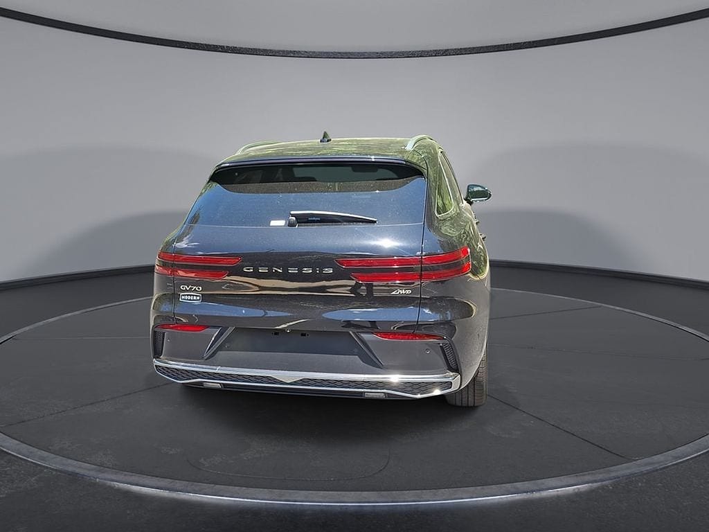 New 2026 Genesis GV70 SUV