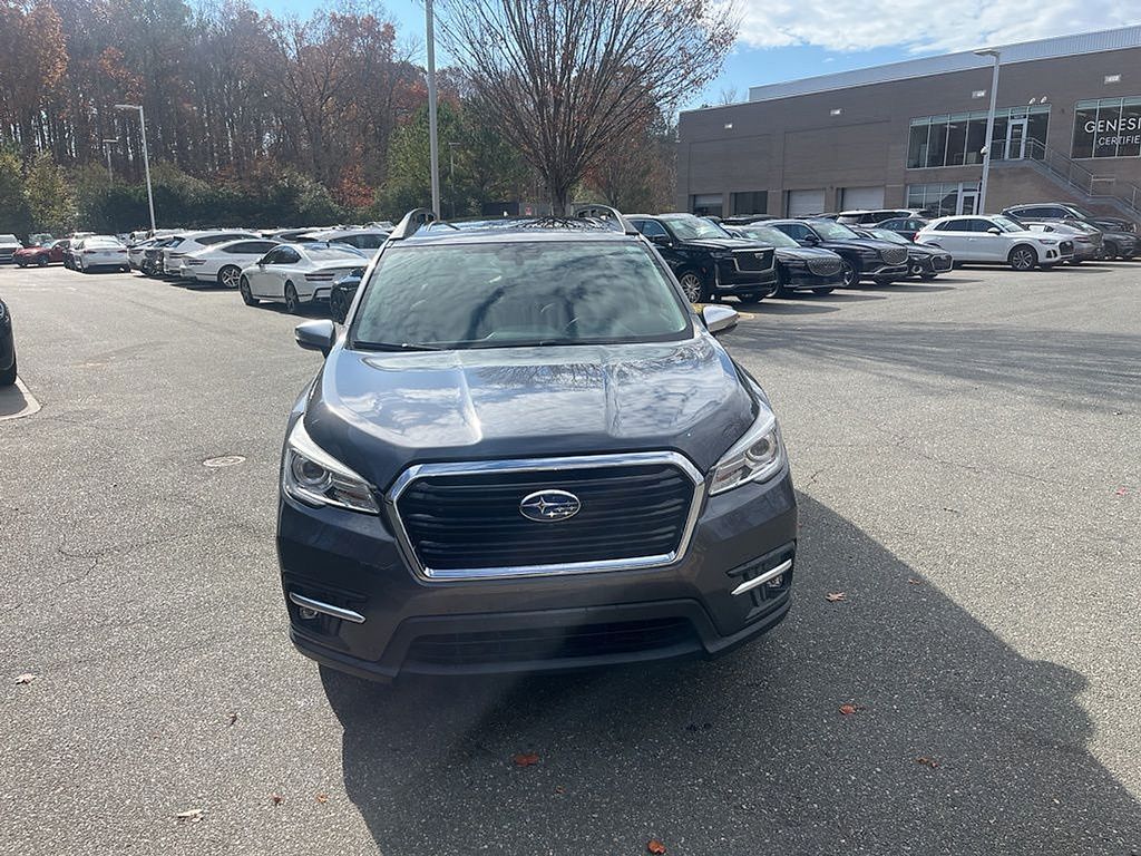 2022 Subaru Ascent Touring photo 2